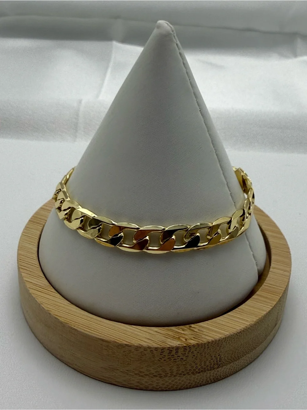 8 Inch 7.5mm 18K Gold Dipped Cuban Link Bracelet